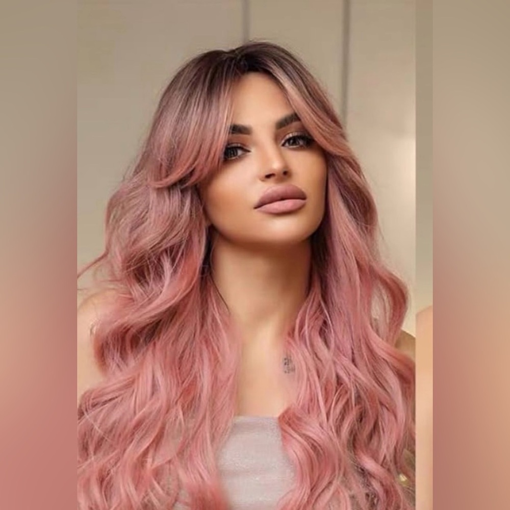 Pink ombré wig never worn